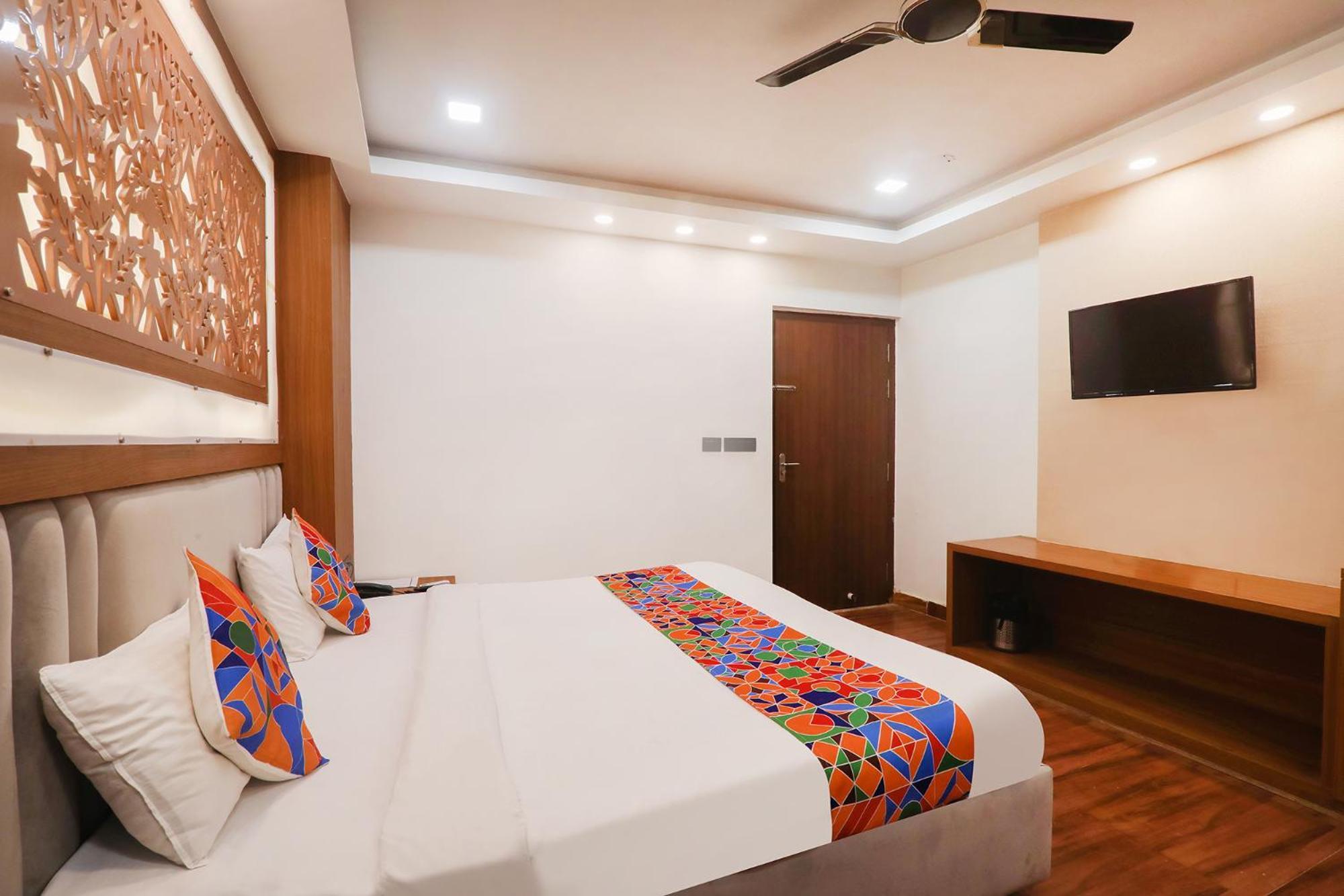 Fabhotel Shaurya Inn Lucknow Esterno foto